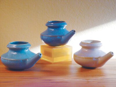 How to Flush Your Sinuses at Home Image